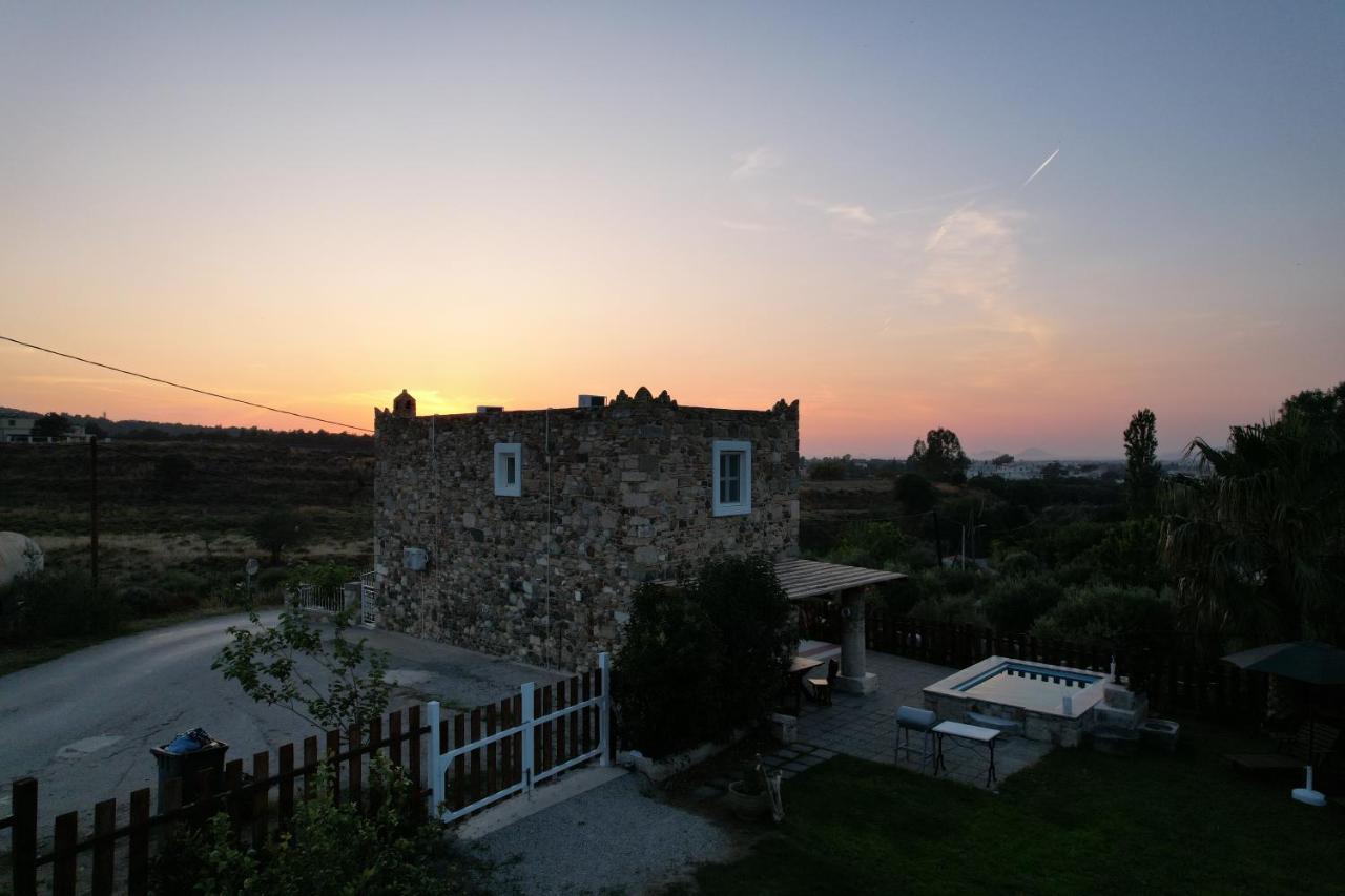 Traditional Kos Villa With Swimming Pool, Lawn Yard And Bbq Экстерьер фото