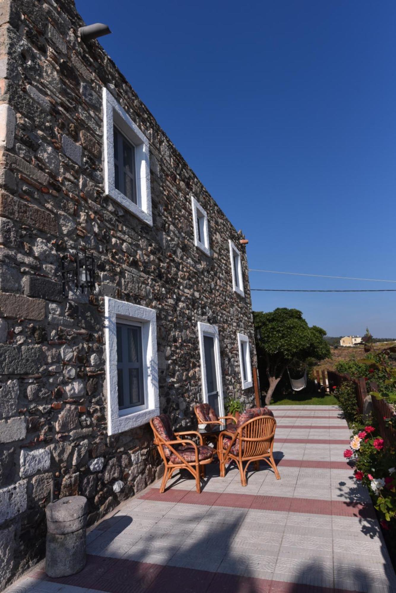 Traditional Kos Villa With Swimming Pool, Lawn Yard And Bbq Экстерьер фото
