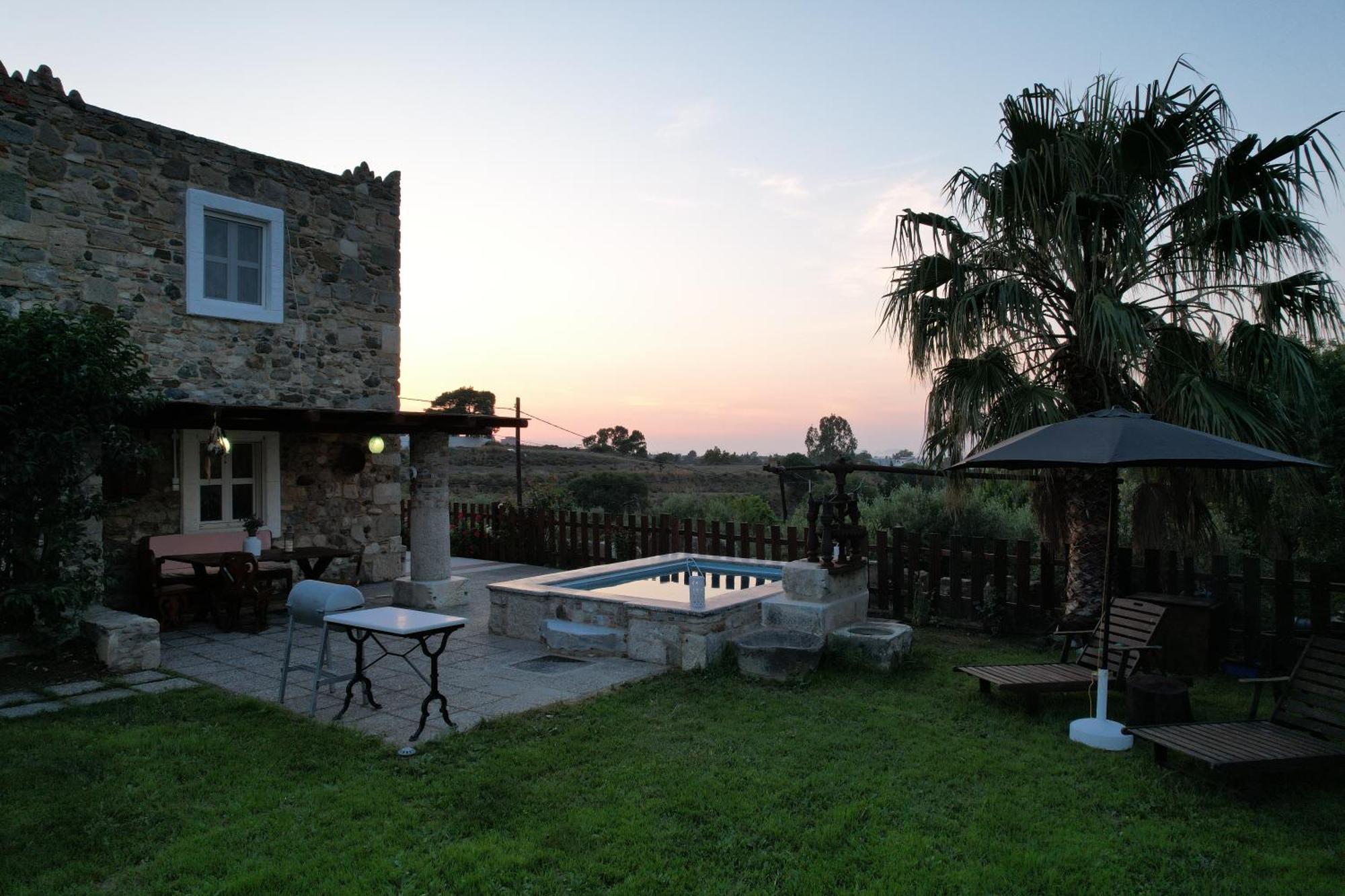 Traditional Kos Villa With Swimming Pool, Lawn Yard And Bbq Экстерьер фото