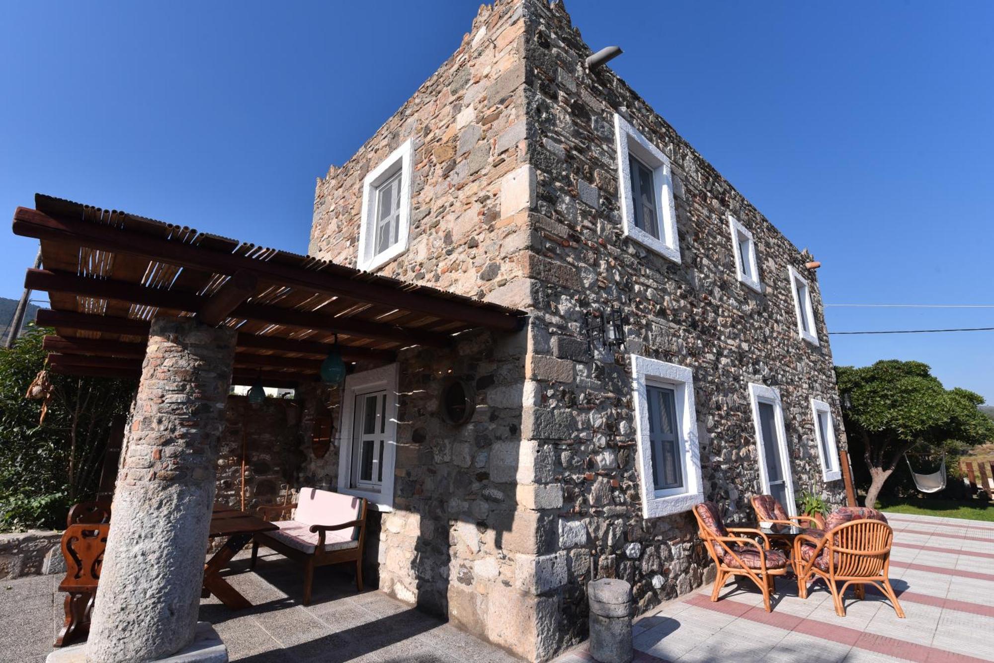 Traditional Kos Villa With Swimming Pool, Lawn Yard And Bbq Экстерьер фото