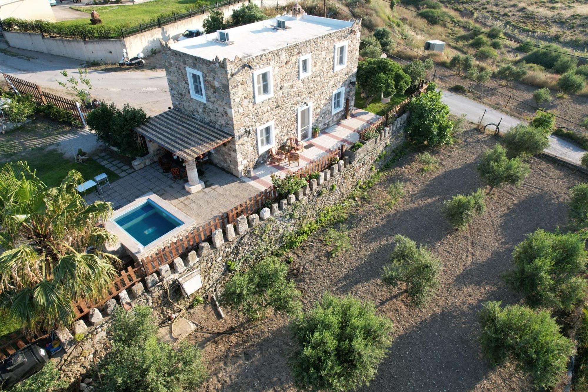 Traditional Kos Villa With Swimming Pool, Lawn Yard And Bbq Экстерьер фото
